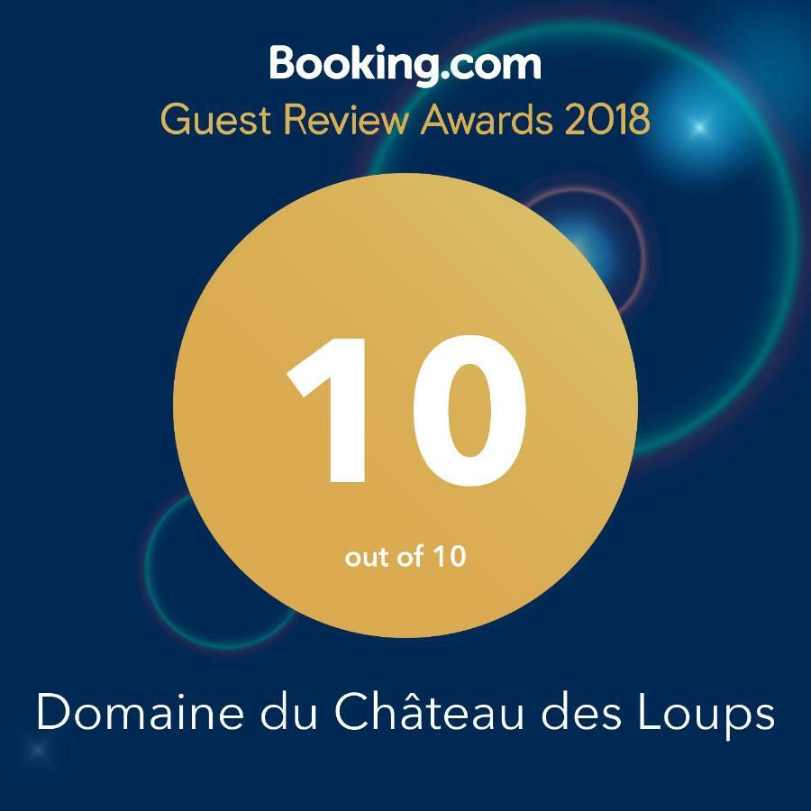 Chateau Des Loups - Les Pommiers Echire Exterior photo